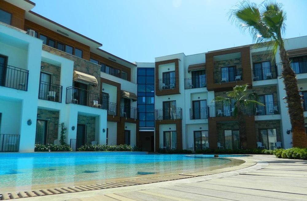 Liona Hotel & Spa グンドーガン エクステリア 写真
