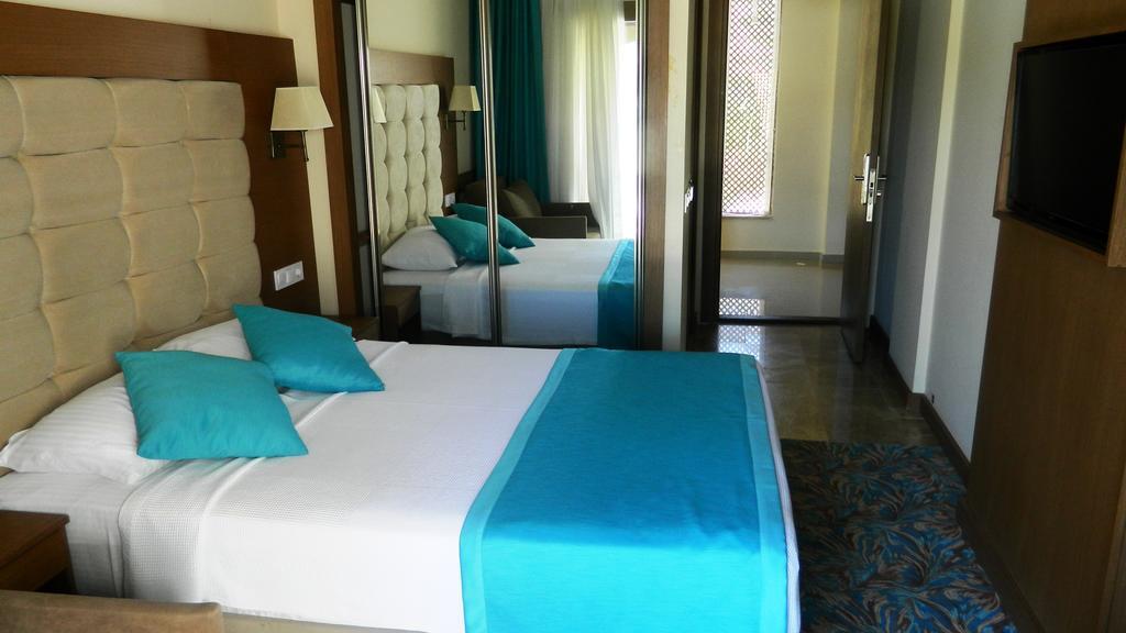 Liona Hotel & Spa グンドーガン エクステリア 写真