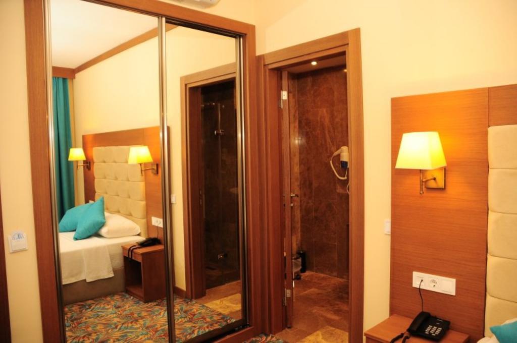 Liona Hotel & Spa グンドーガン エクステリア 写真